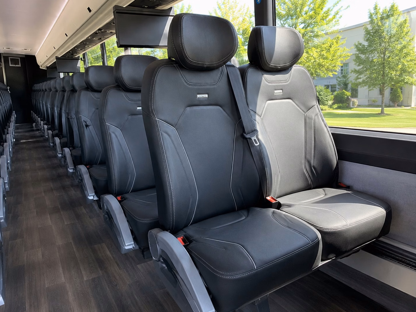 charter buses for youth sports teams and travel ball tournaments near norwalk