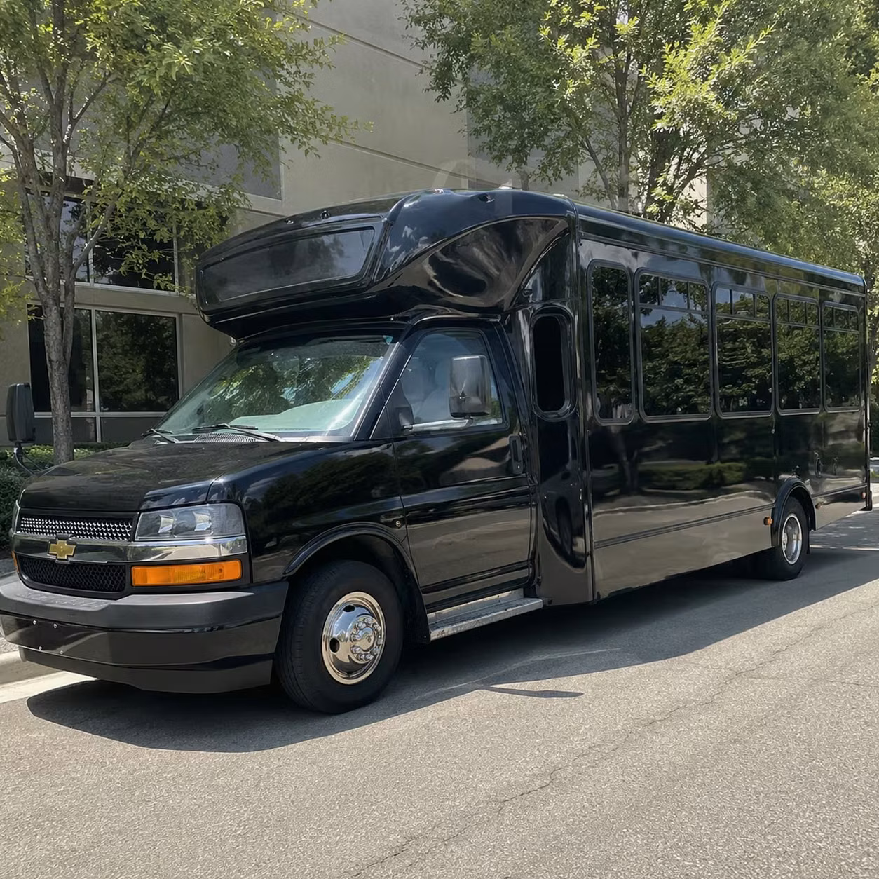 party buses for norwalk high school proms at john glenn norwalk and valley christian